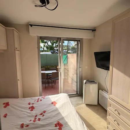 Apartment Charme Et Soleil Cote D'azur